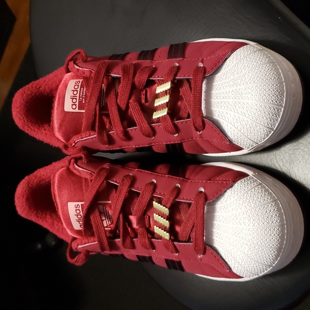 Adidas Superstars Women's size 6 1/2